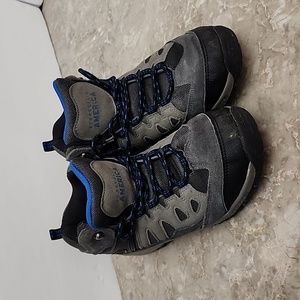 Perry Ellis America Womens size 6